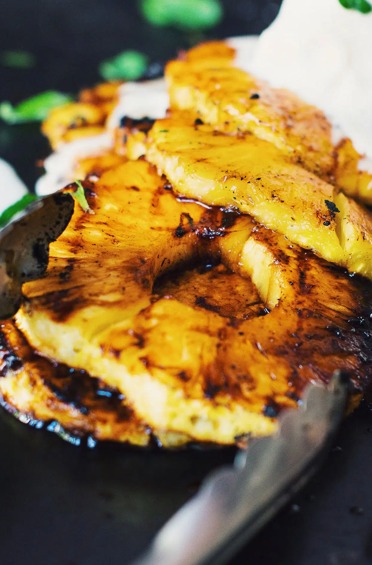 Grilled pineaples with rum and maple syrup