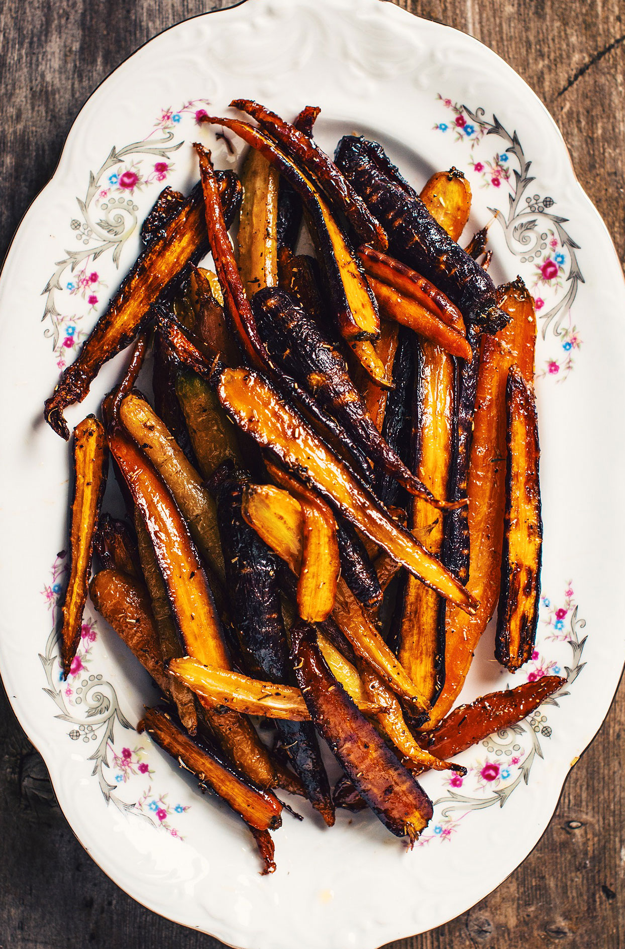 Carottes rôties au miel et au vin blanc