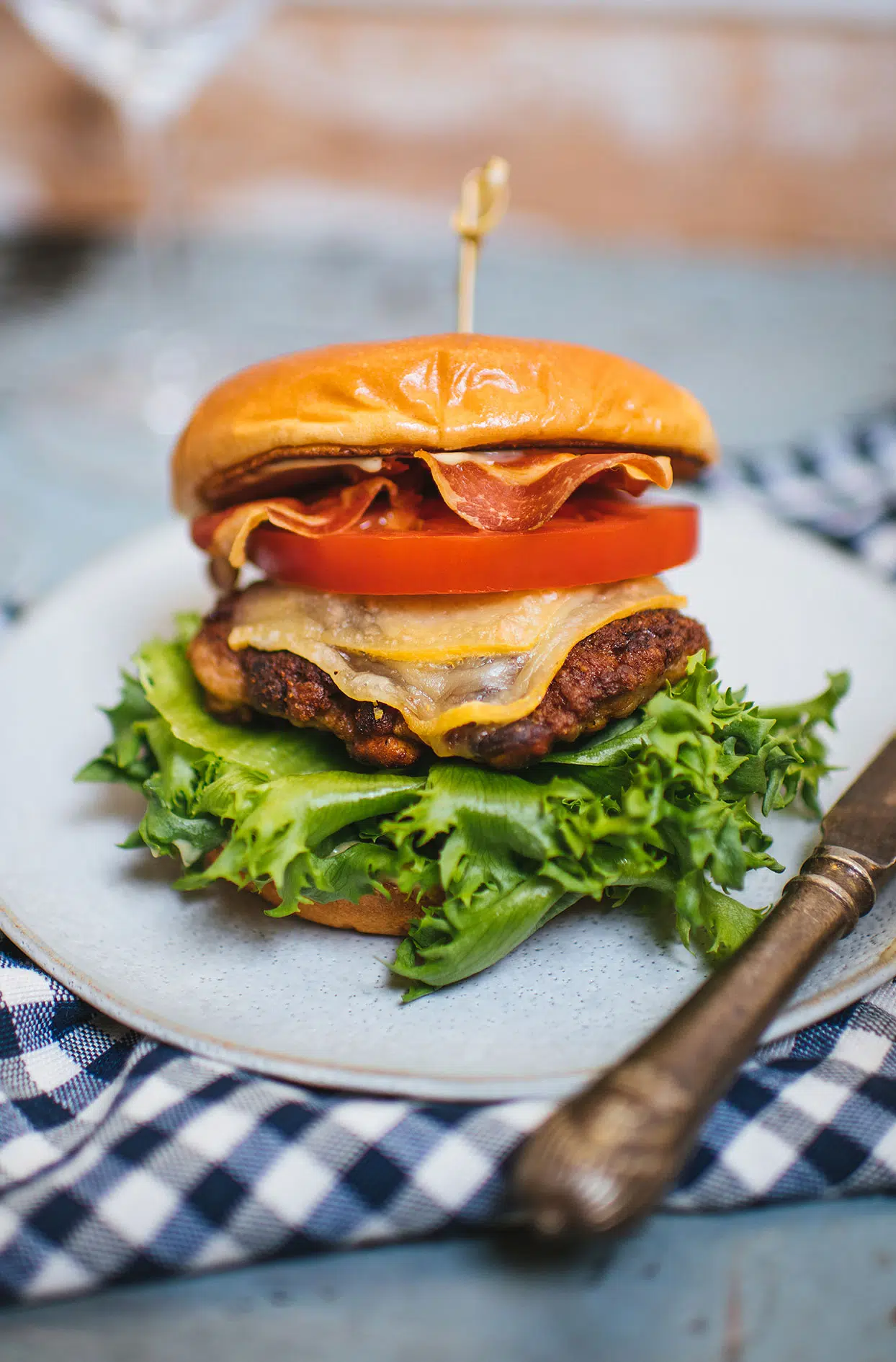 Spicy Italian sausage burgers with haloumi cheese