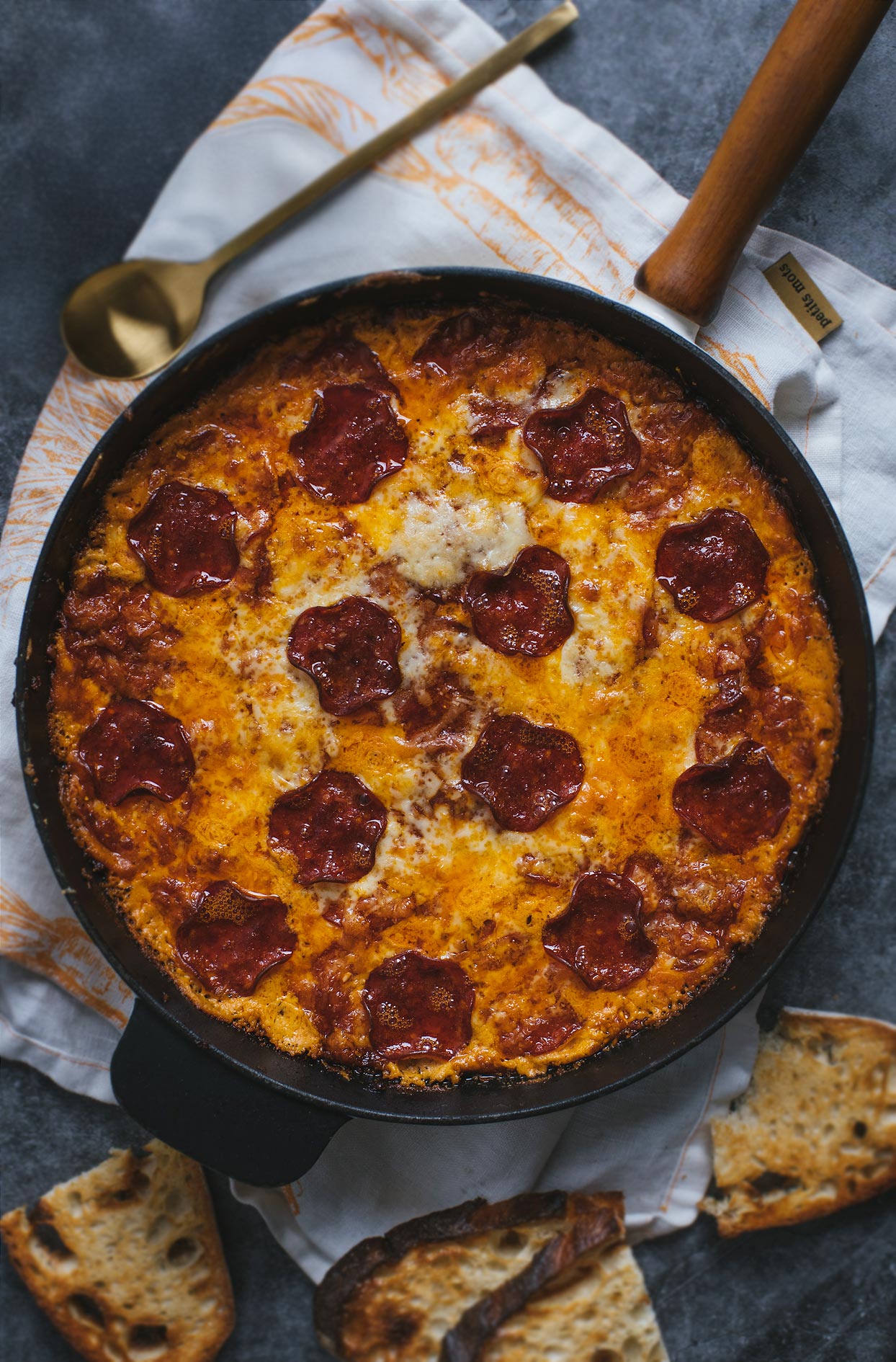 Trempette chaude style pizza