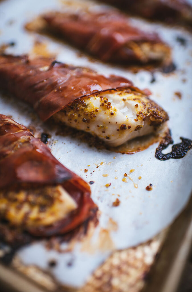 Aiglefin à la moutarde et au prosciutto