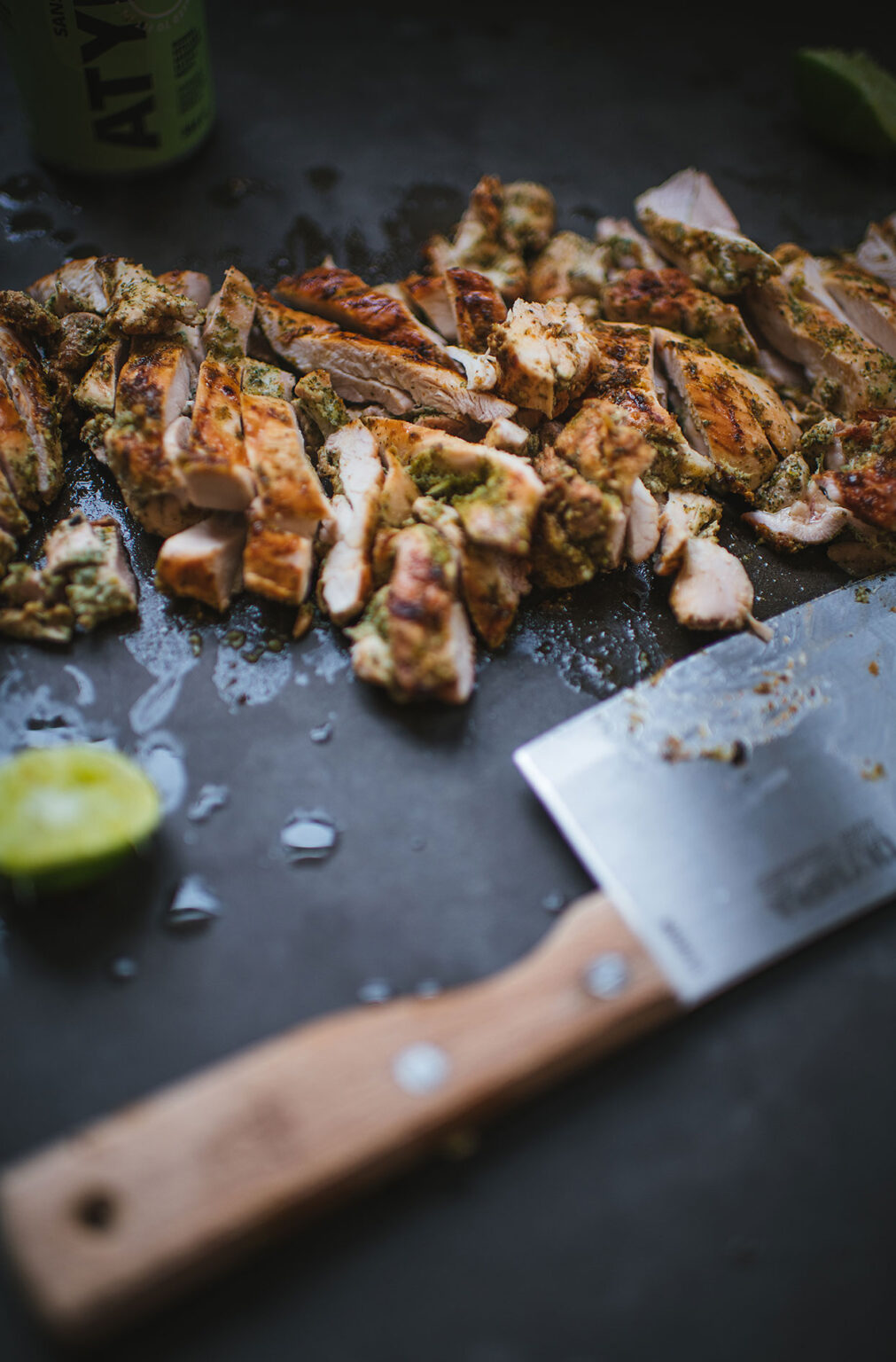 Hauts De Cuisses De Poulet Grillé Au Mojito - Le Coup De Grâce