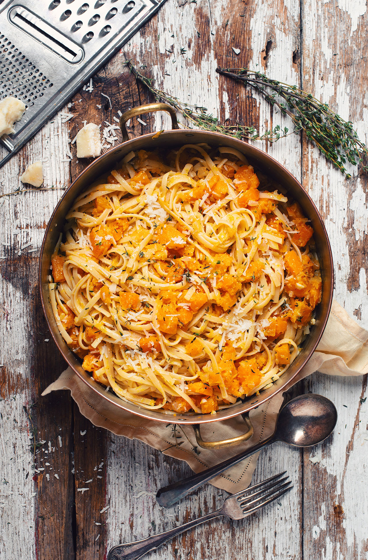 Linguine with roasted butternut squash