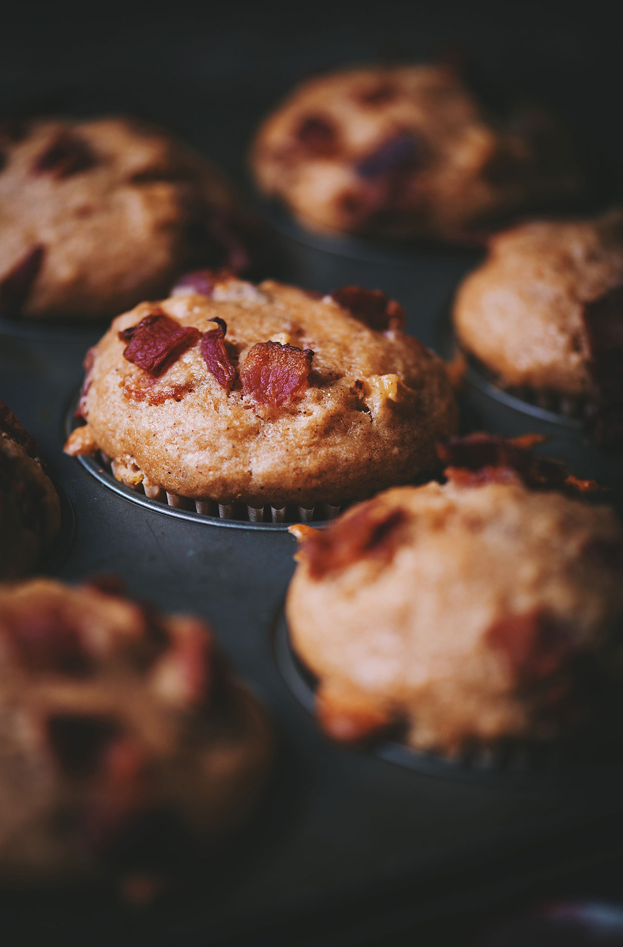 Muffins aux pommes et au bacon à l’érable