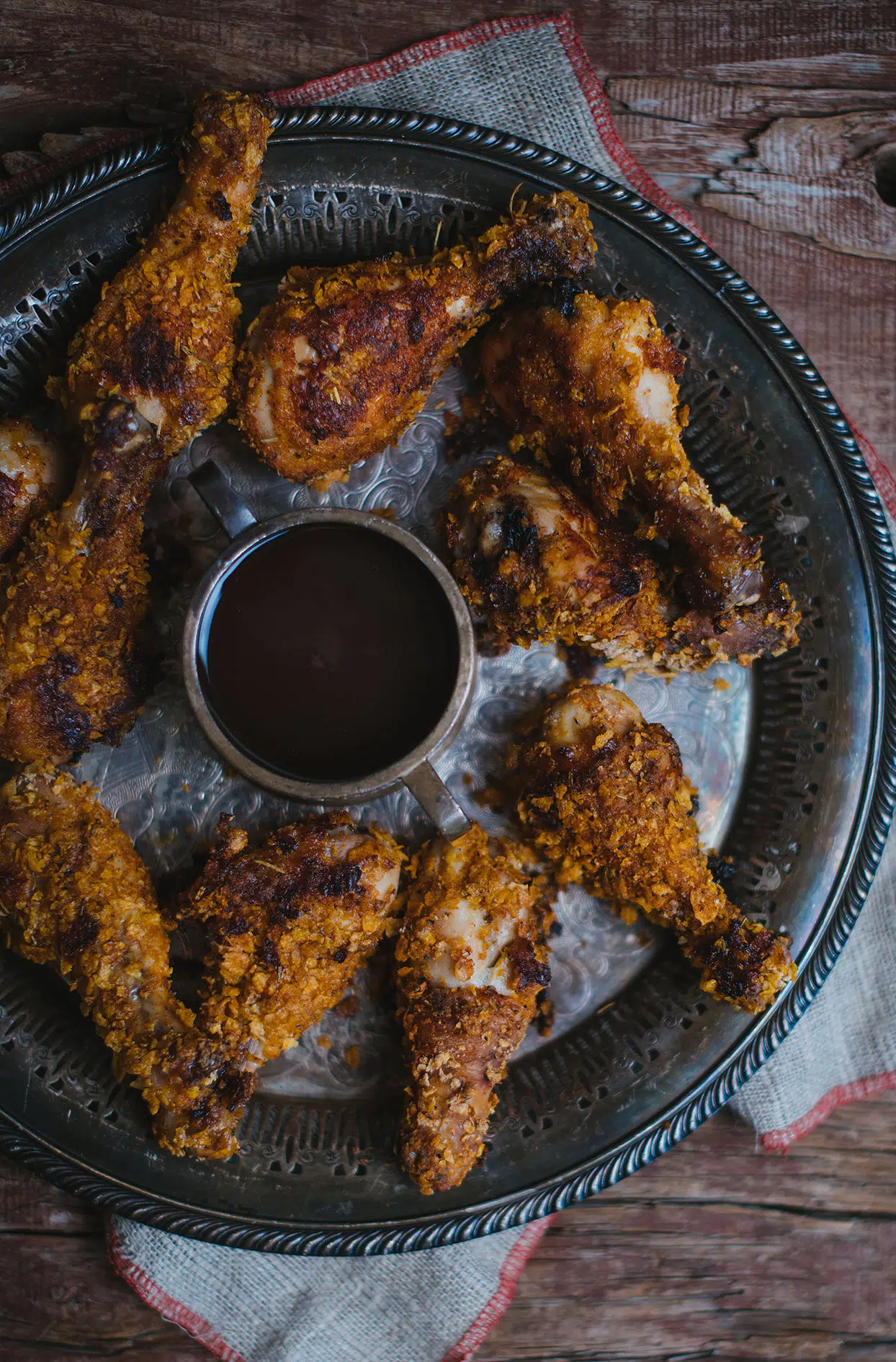 Oven crispy chicken drumsticks with sweet and sour sauce