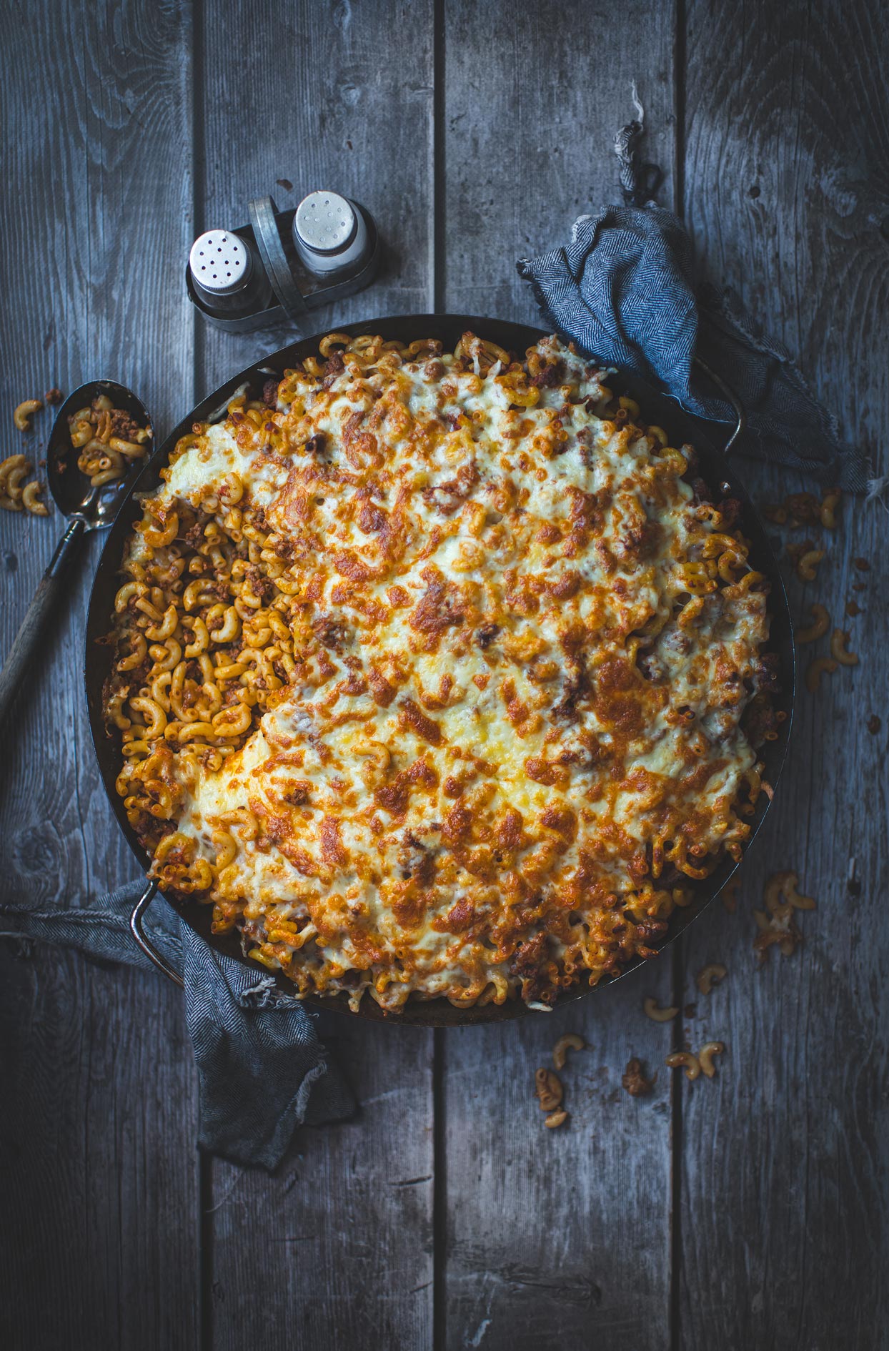 Macaroni à la viande gratiné