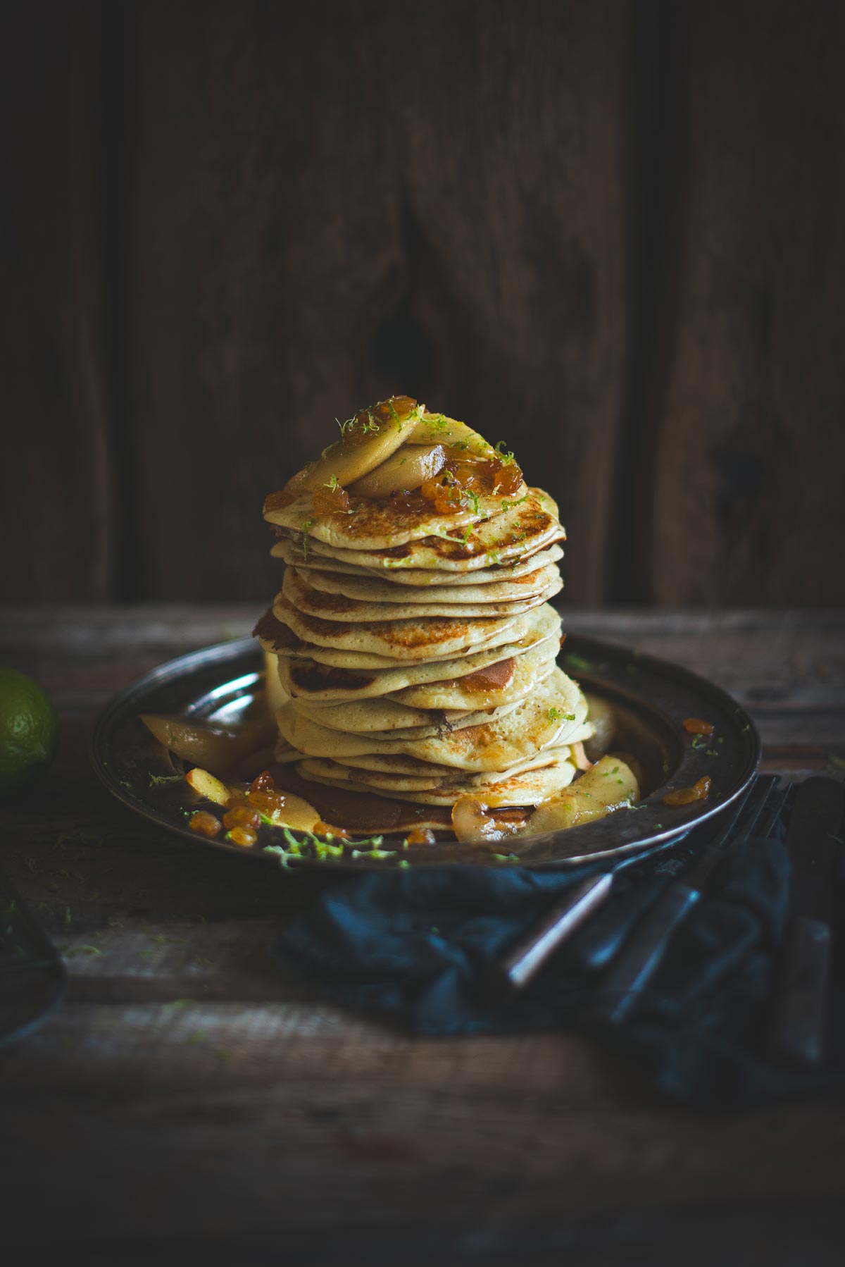 Crêpes aux pommes, poires et lime