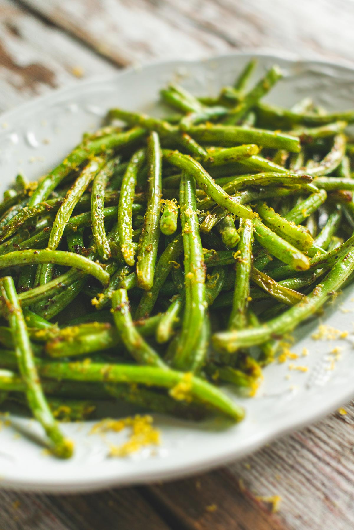 Green beans with white wine and lemon