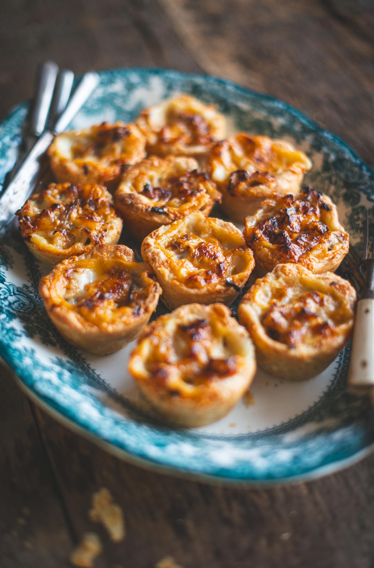 Mini Puff Pastries with Apples, Duck Confit and Cheddar