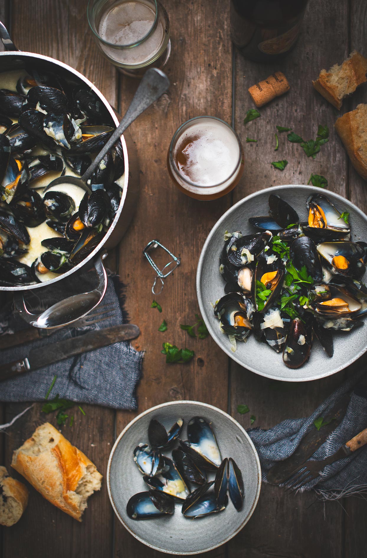 Moules au fromage de chèvre et à la bière blonde