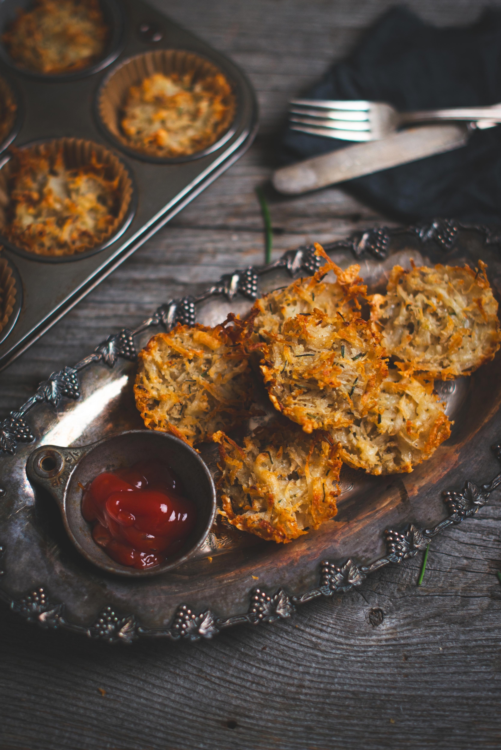 Cheesy breakfast potatoes