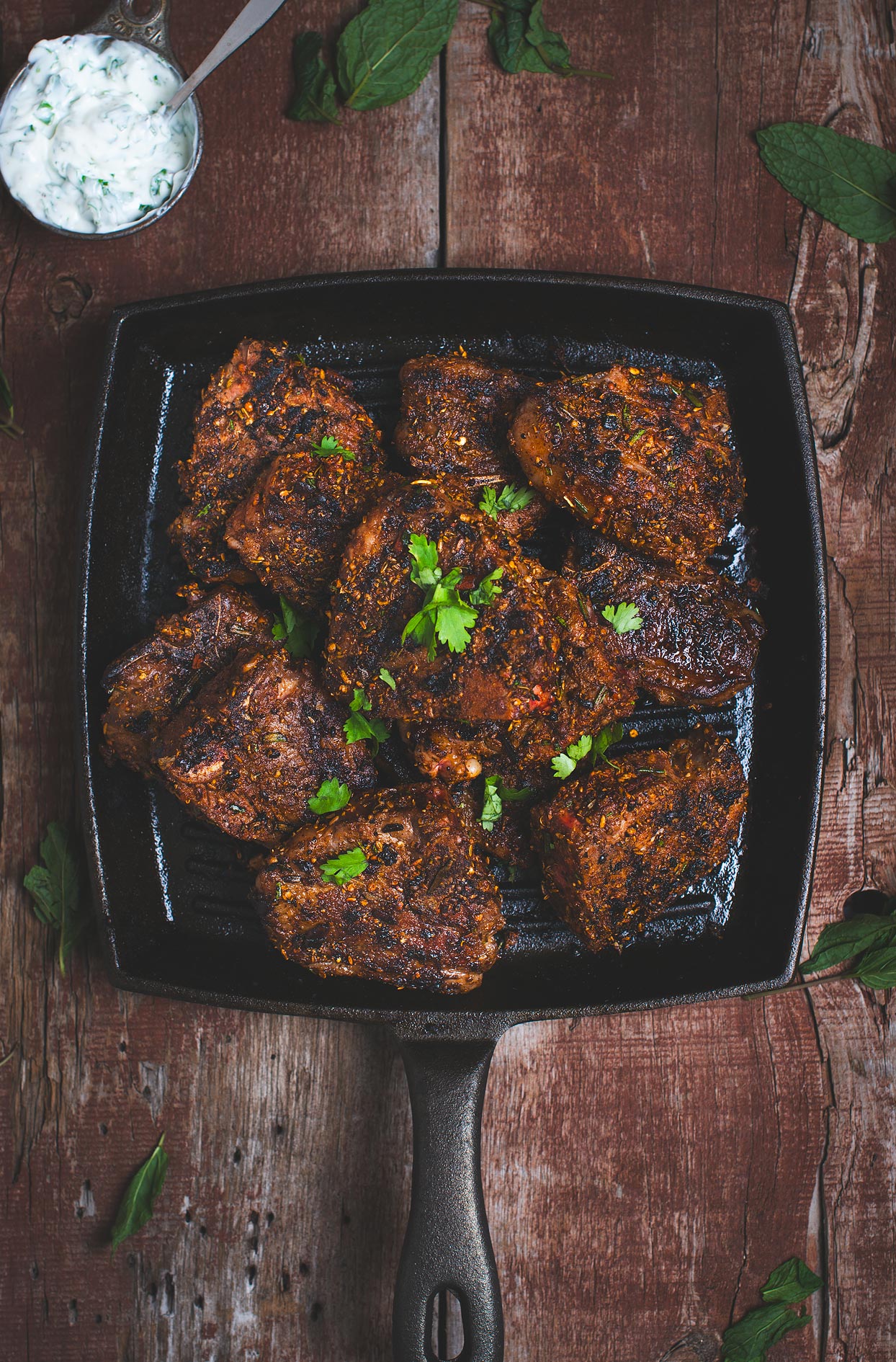 Côtelettes d&rsquo;agneau style merguez