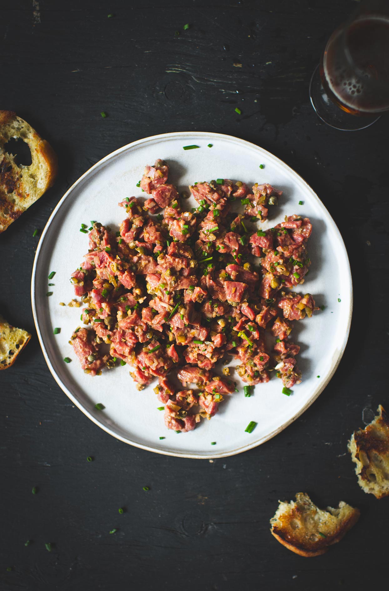 Beef tartare with red ale