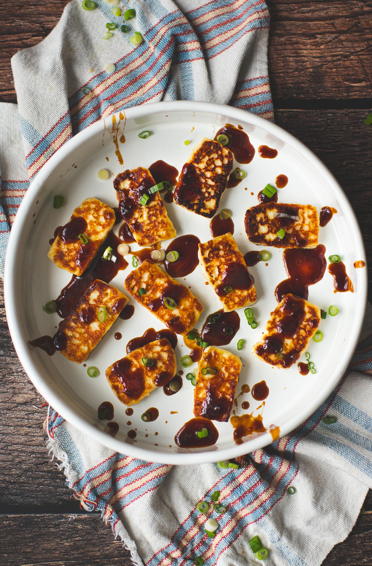 Halloumi grillé avec sauce teriyaki maison