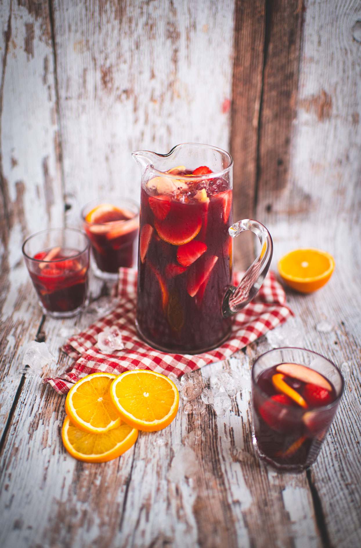 The best homemade red wine sangria