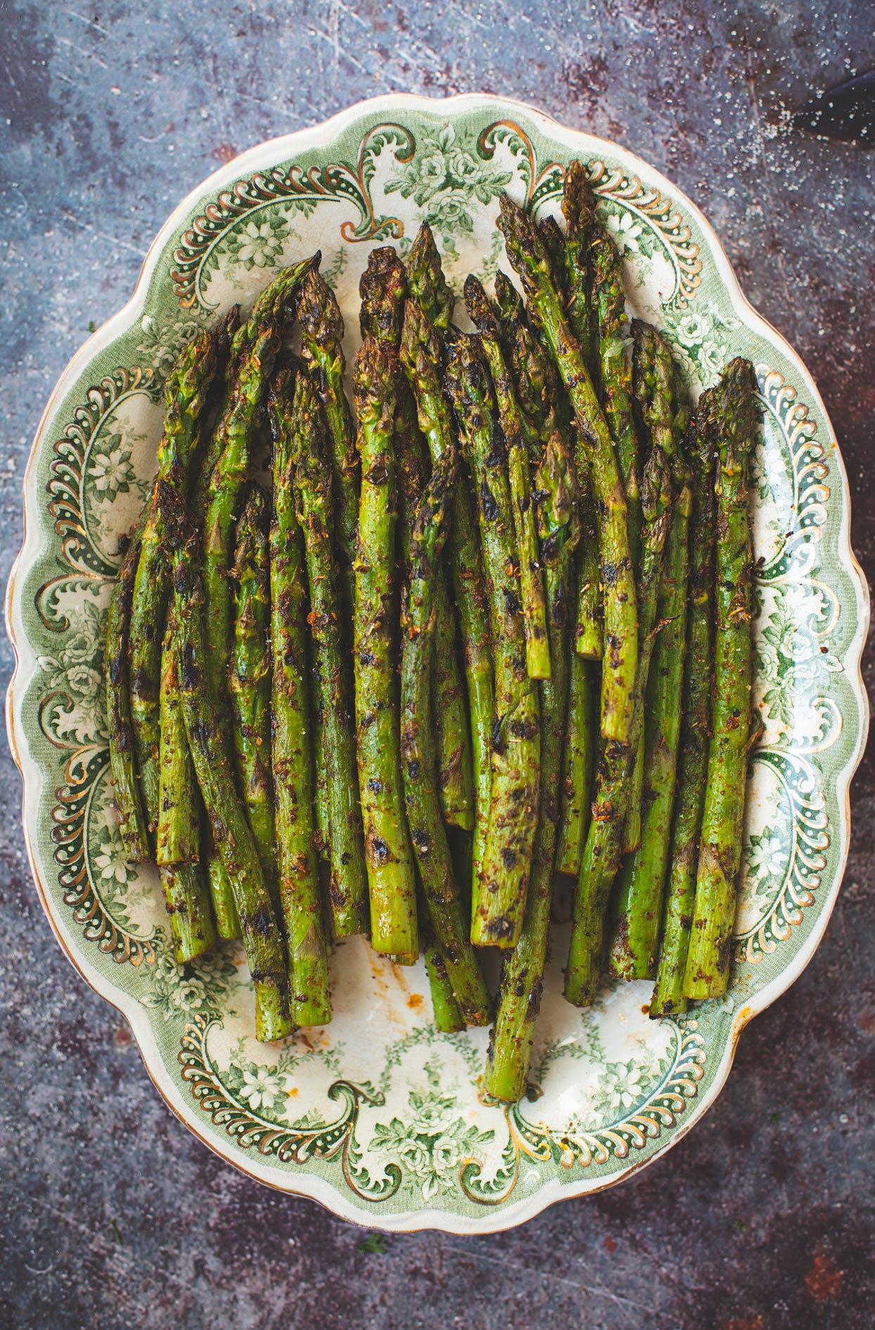 Grilled BBQ asparagus