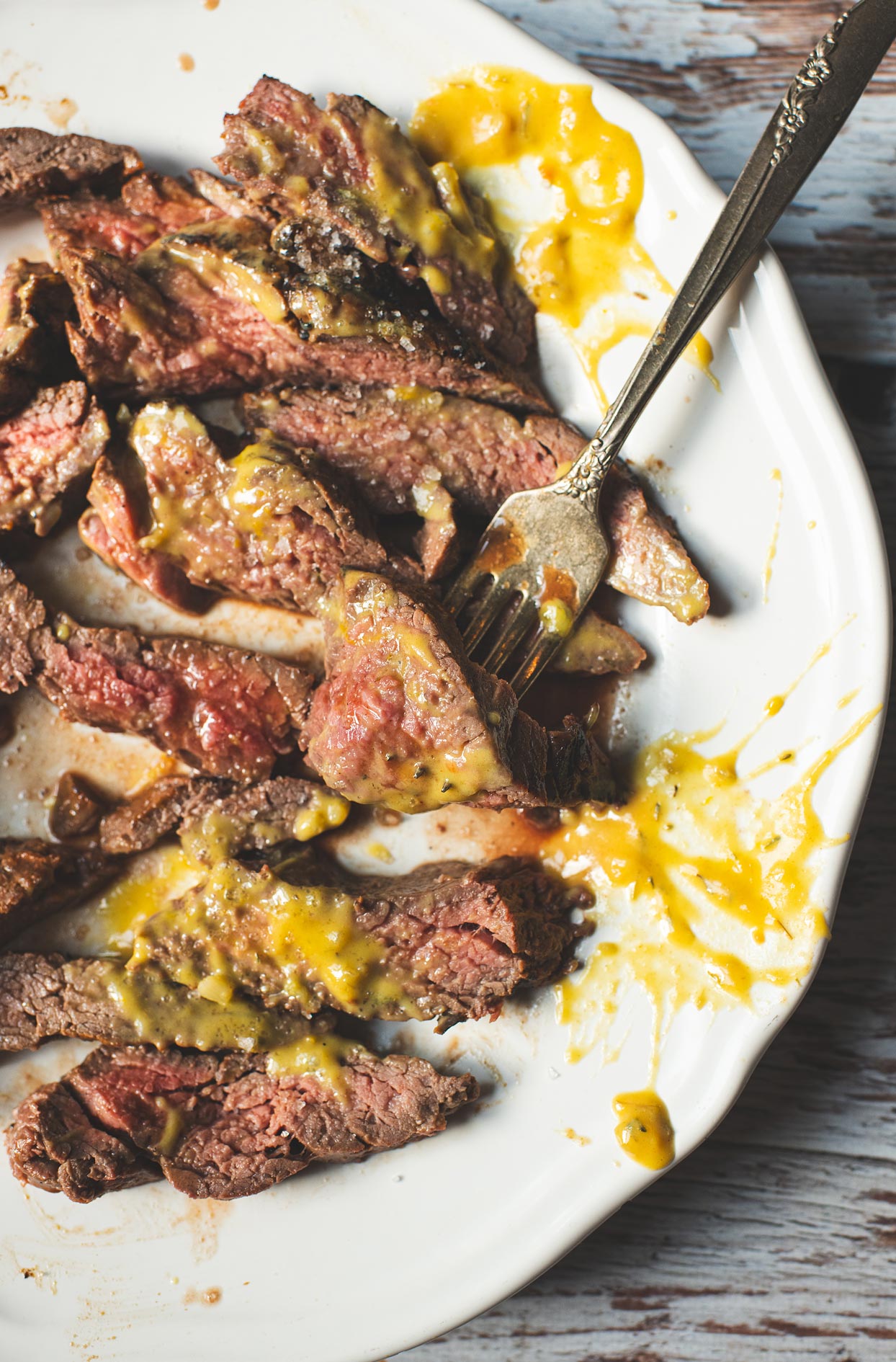 Bavette à la moutarde de Dijon et à la bière