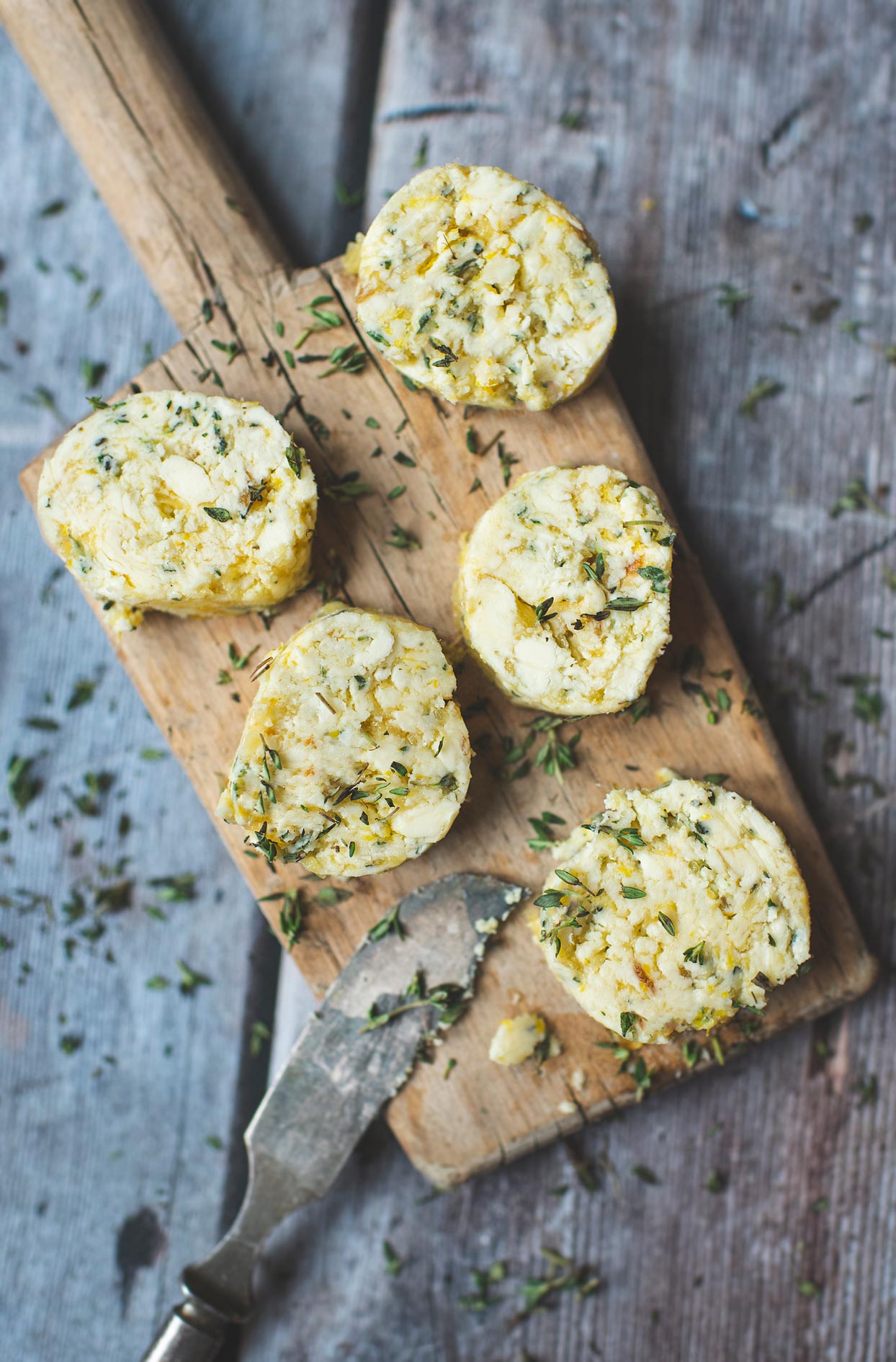 Roasted garlic butter with thyme and rosemary