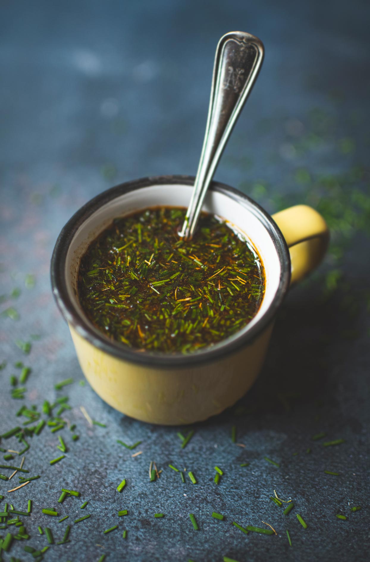 Chive and garlic marinade