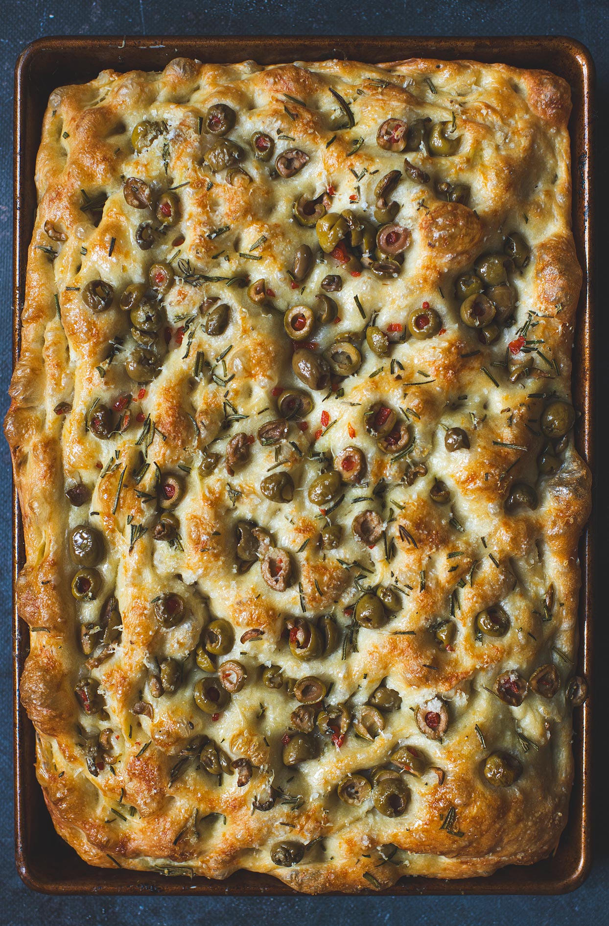 Focaccia Bread Recipe (Easy No Knead)