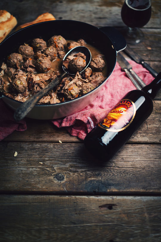 Ragout De Boulettes Et De Pattes De Cochon A La Biere Maudite Le